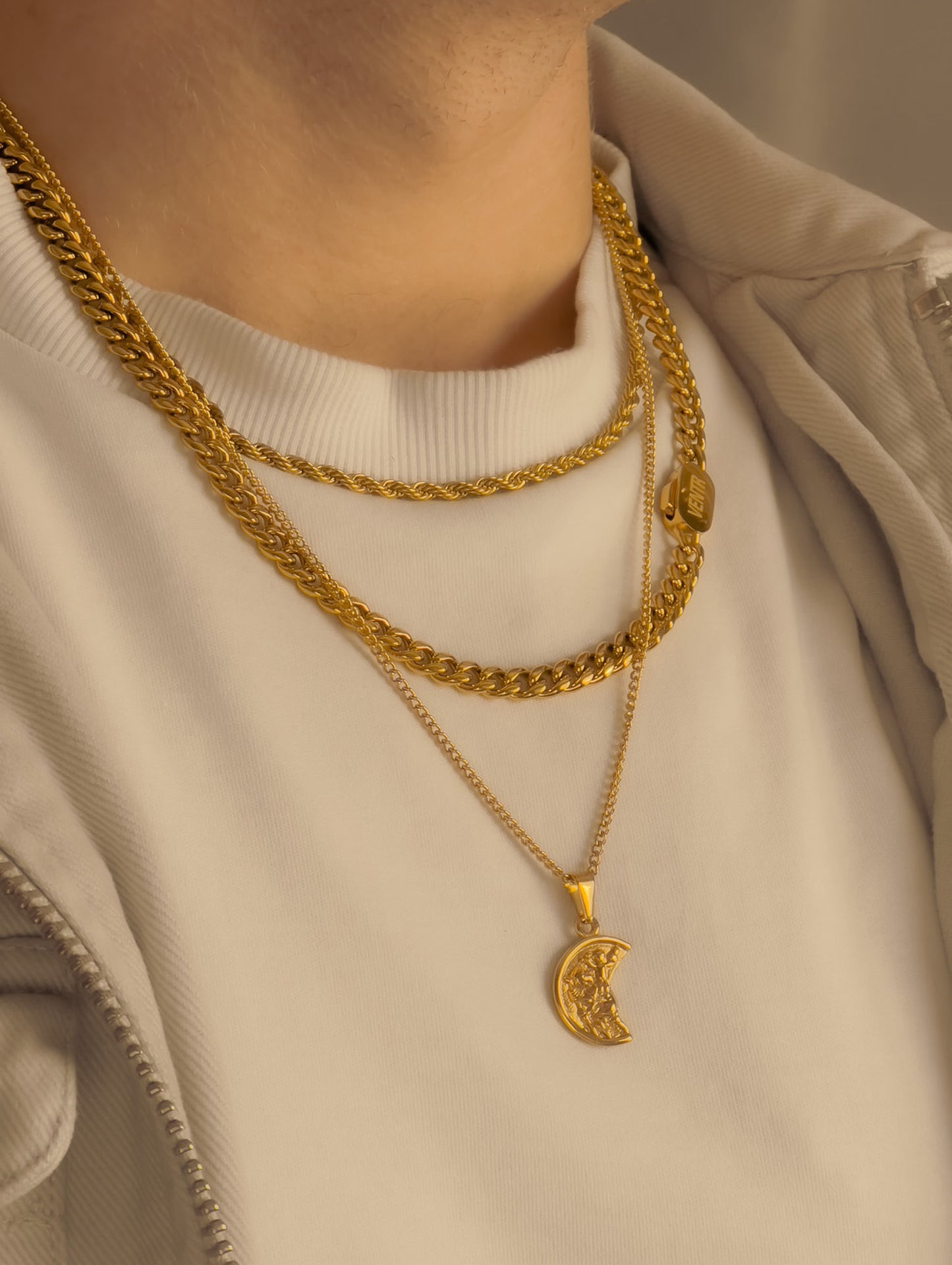 2MM Half Saint Pendant - Gold